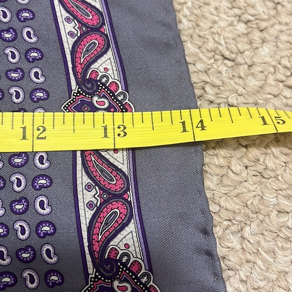 New Bellissimo 100% silk men’s pocket square - Picture 7 of 7